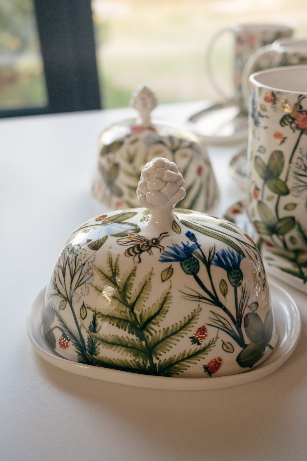 Porcelain butter dish | Summer meadow