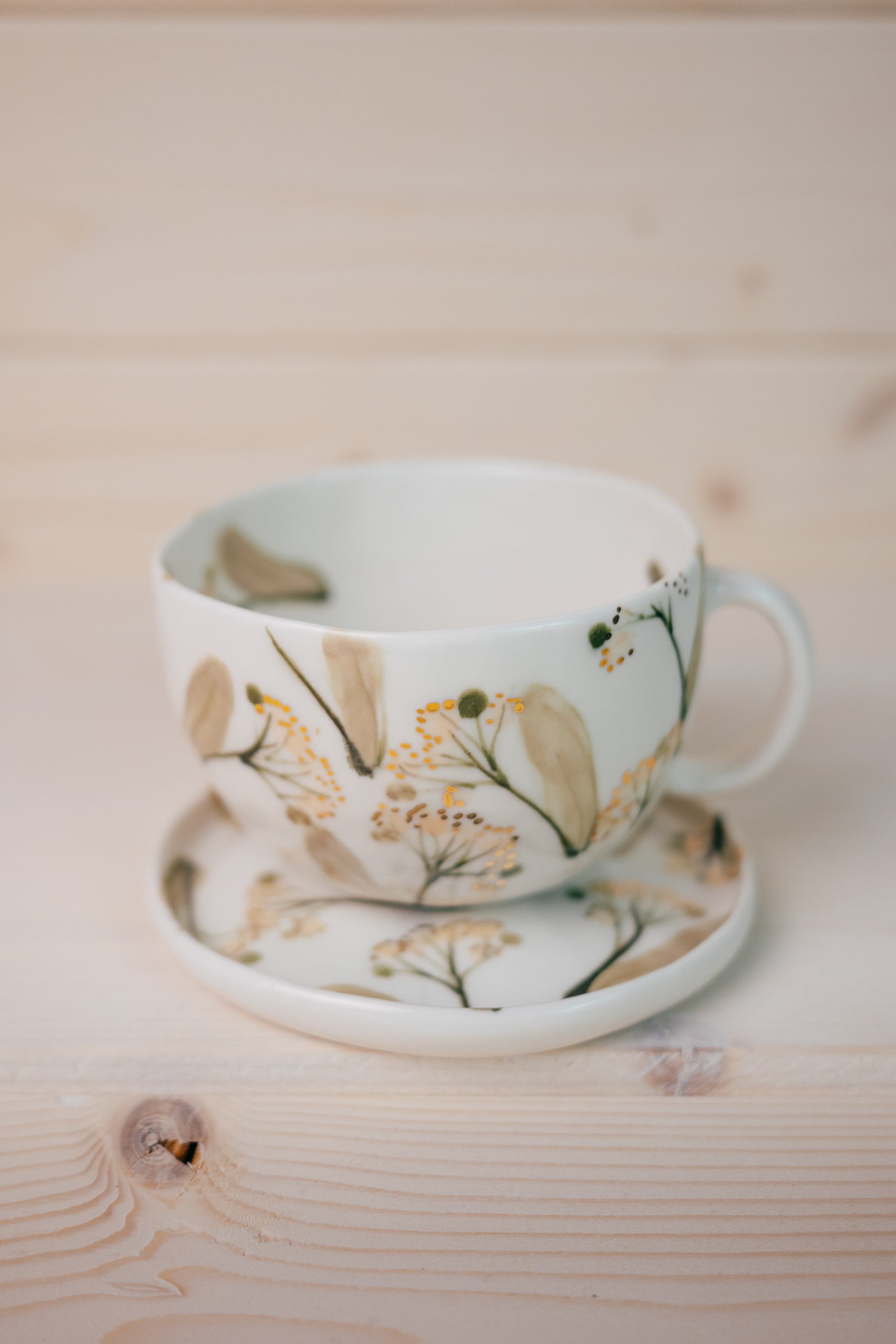 Linden Flowers | Porcelain Cup and Saucer set