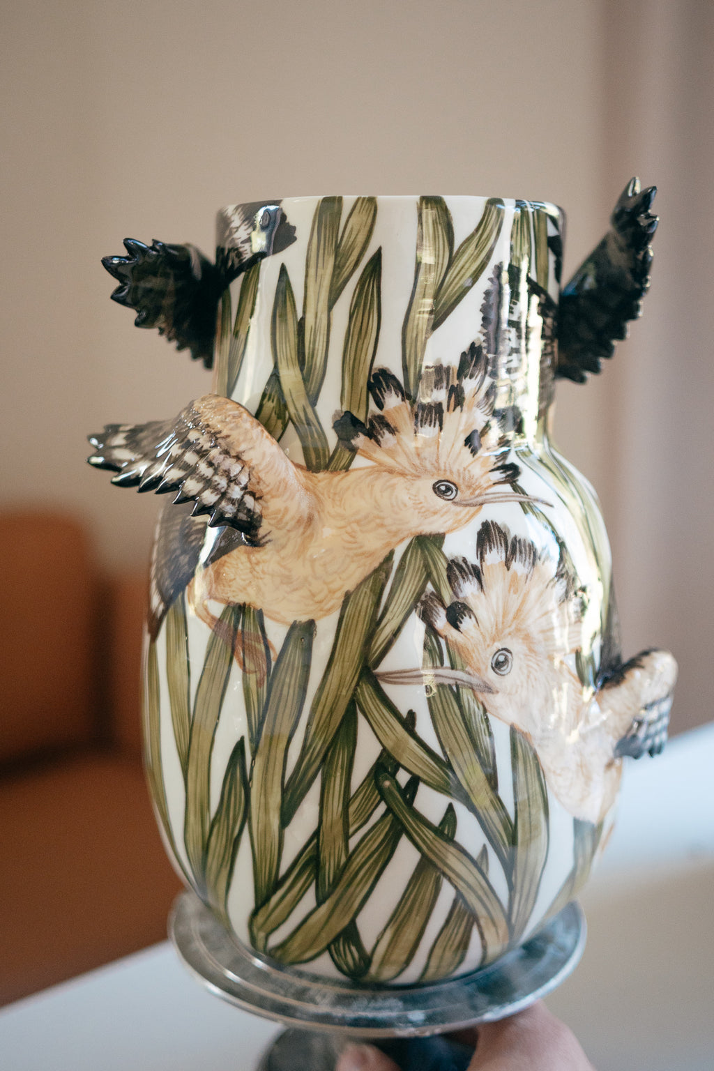 Hoopoe wings | Porcelain vase