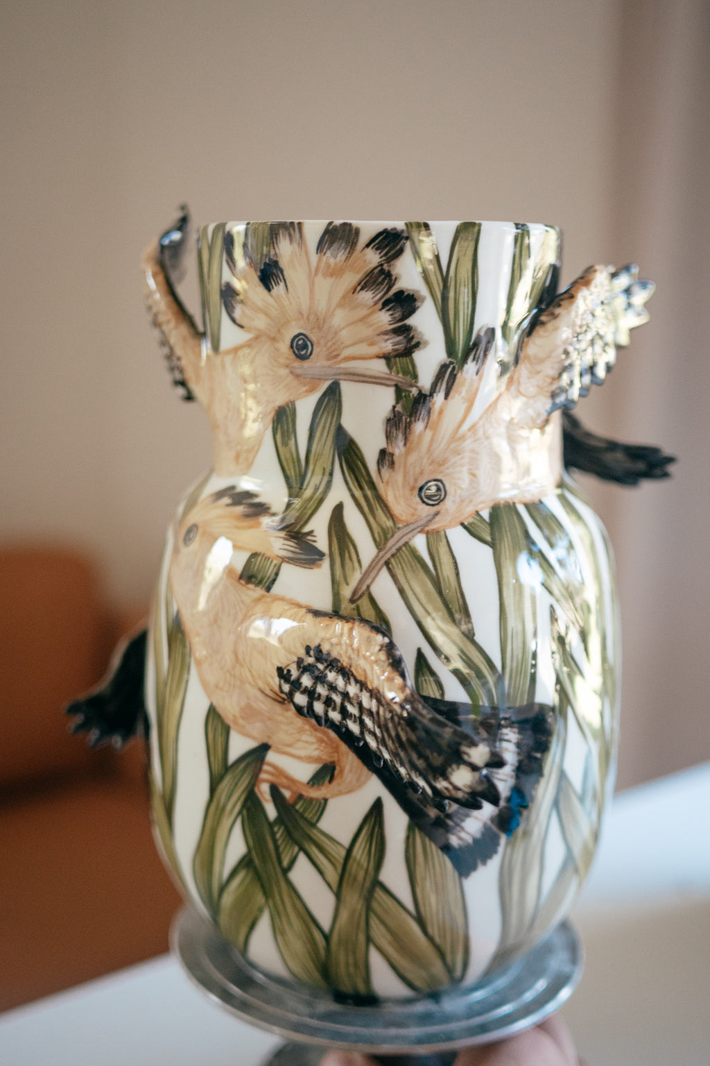 Hoopoe wings | Porcelain vase
