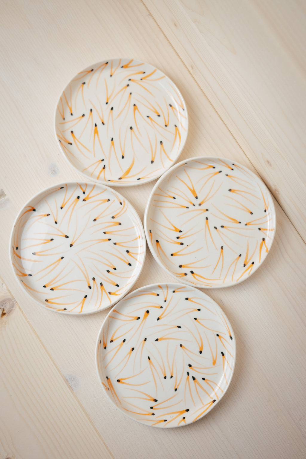 Pine Needles | Porcelain saucer
