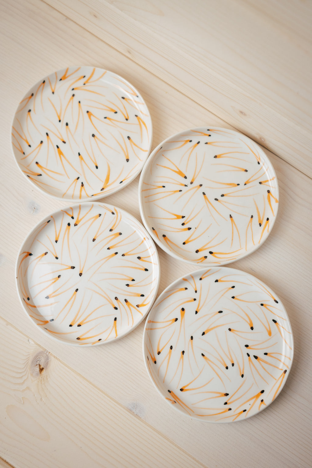 Pine Needles | Porcelain saucer