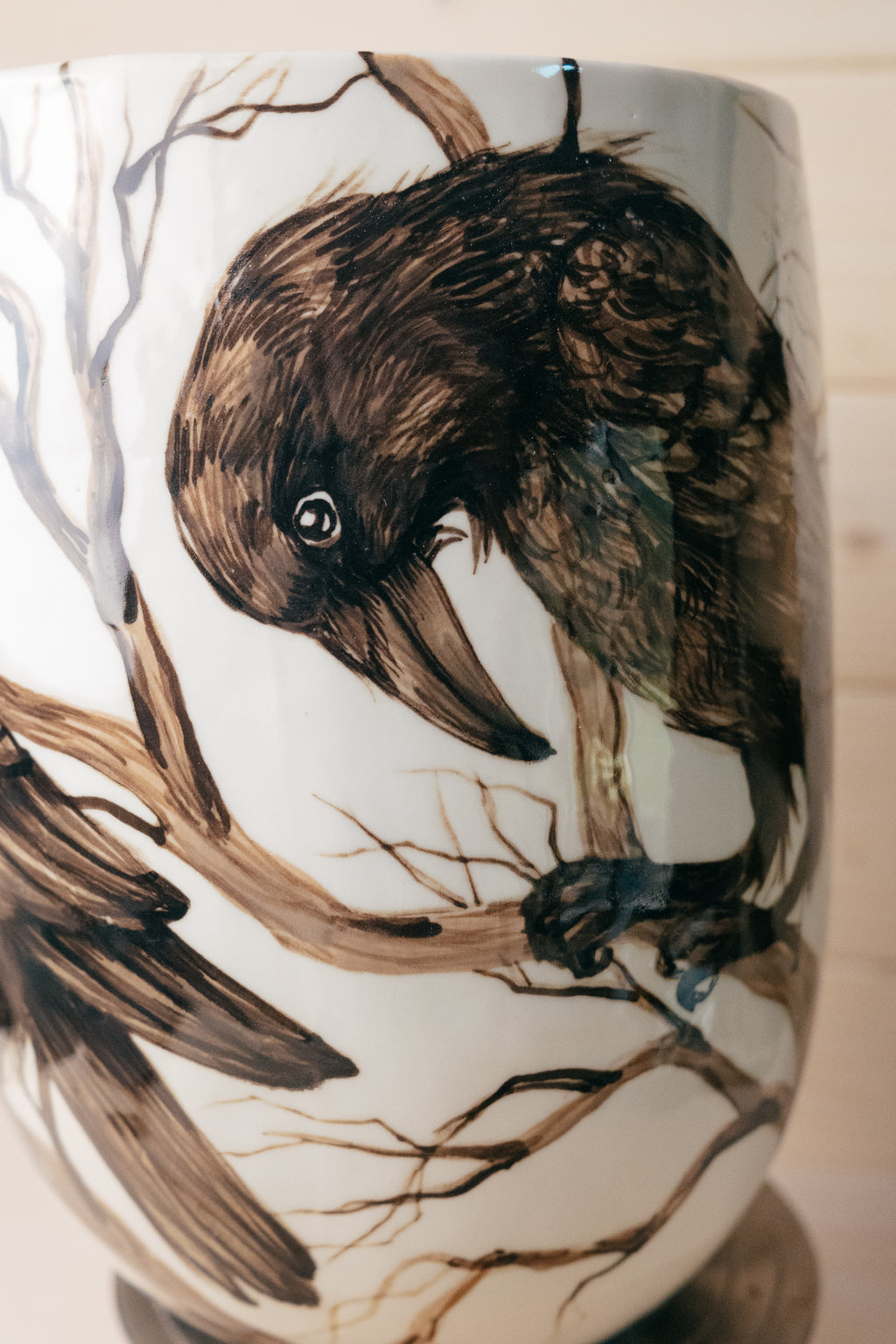 Raven | Porcelain vase
