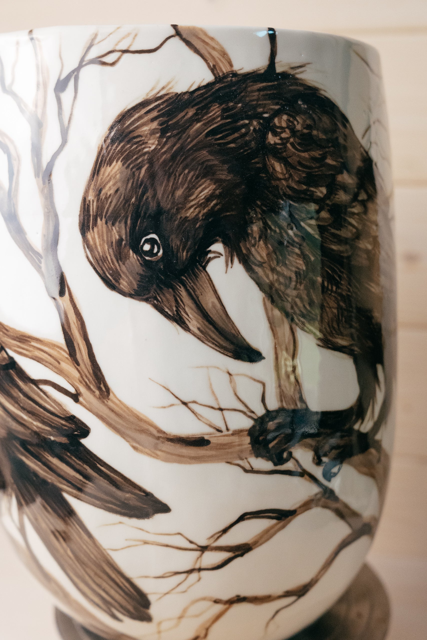 Raven | Porcelain vase