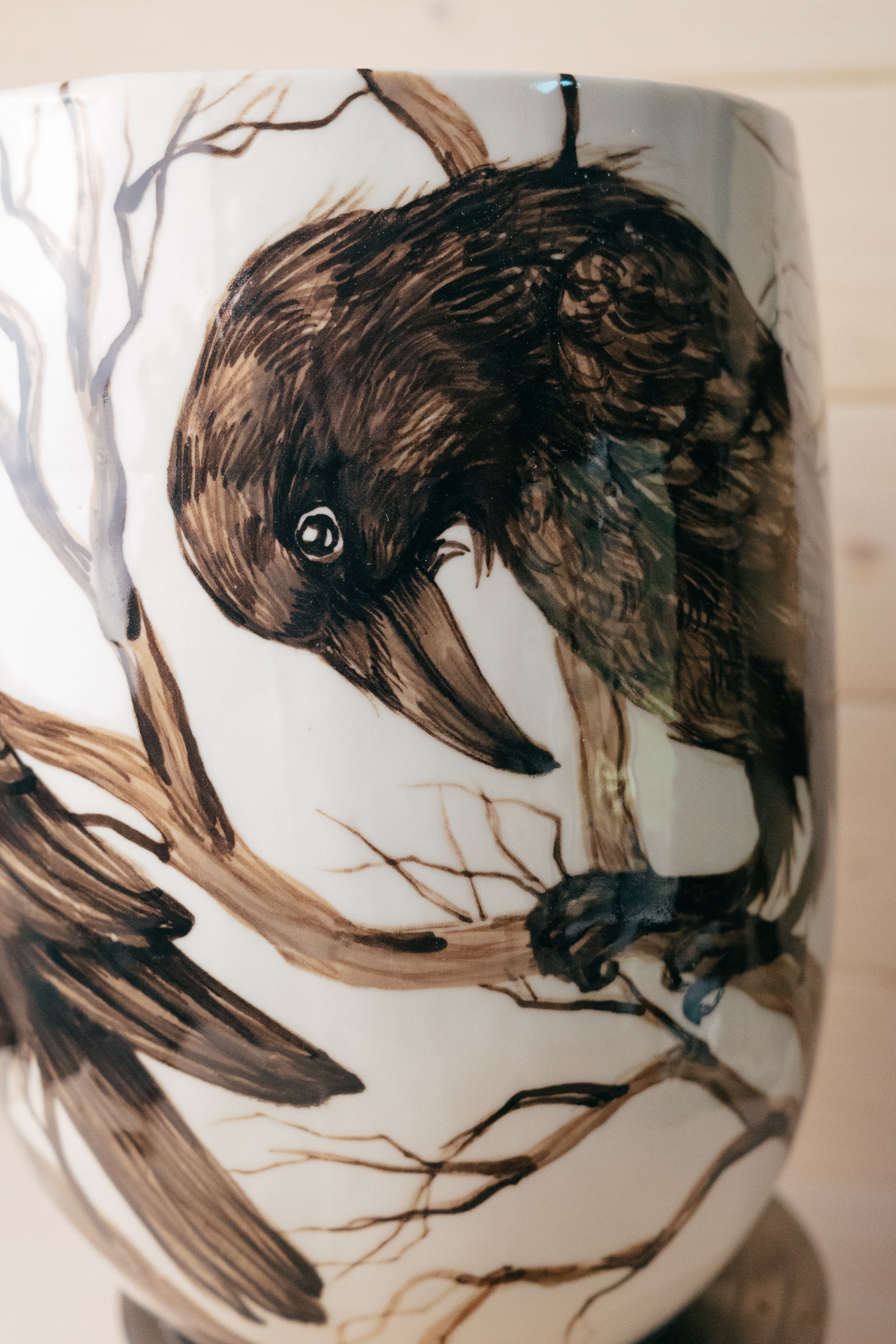 Raven | Porcelain vase