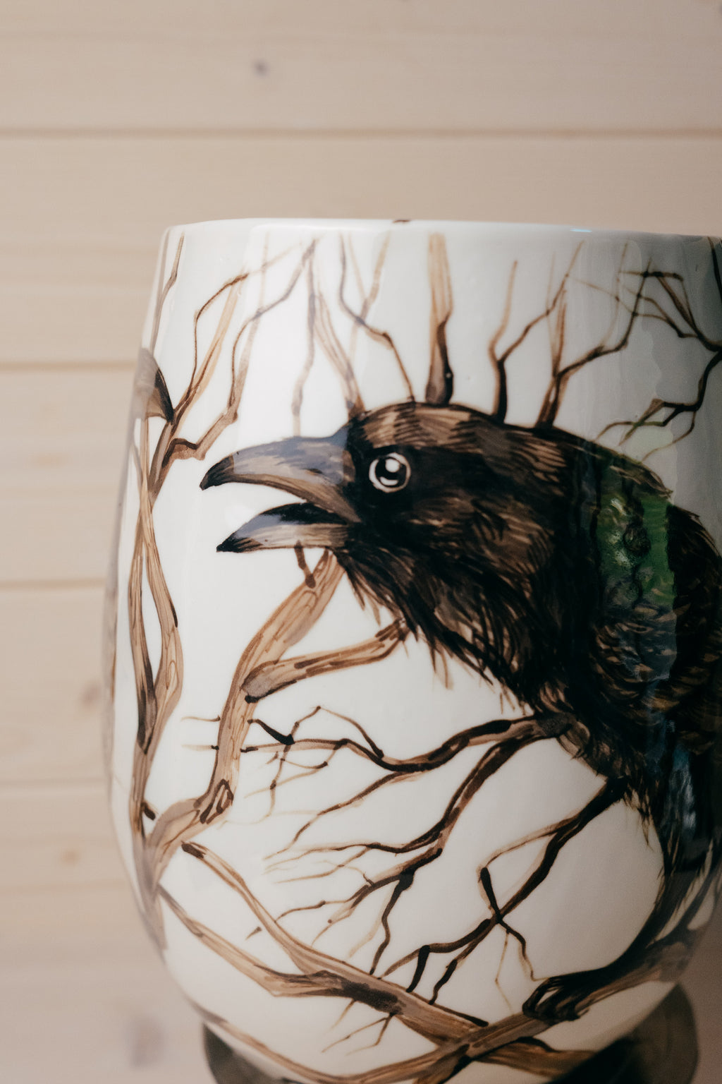 Raven | Porcelain vase