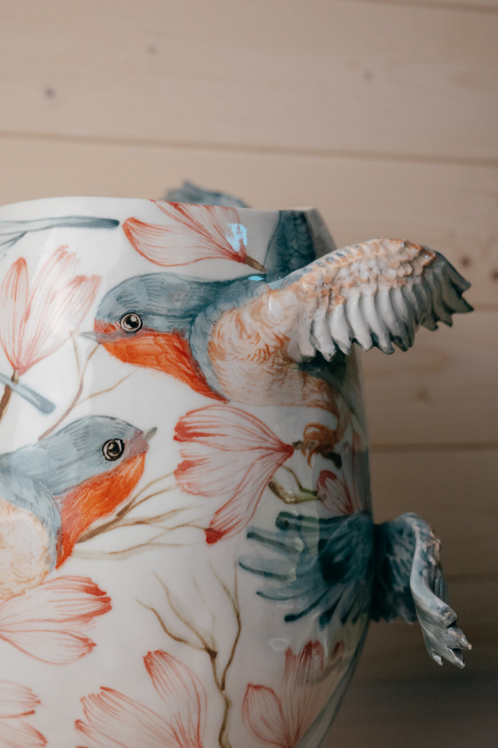 Large porcelain vase | Swallows in magnolias
