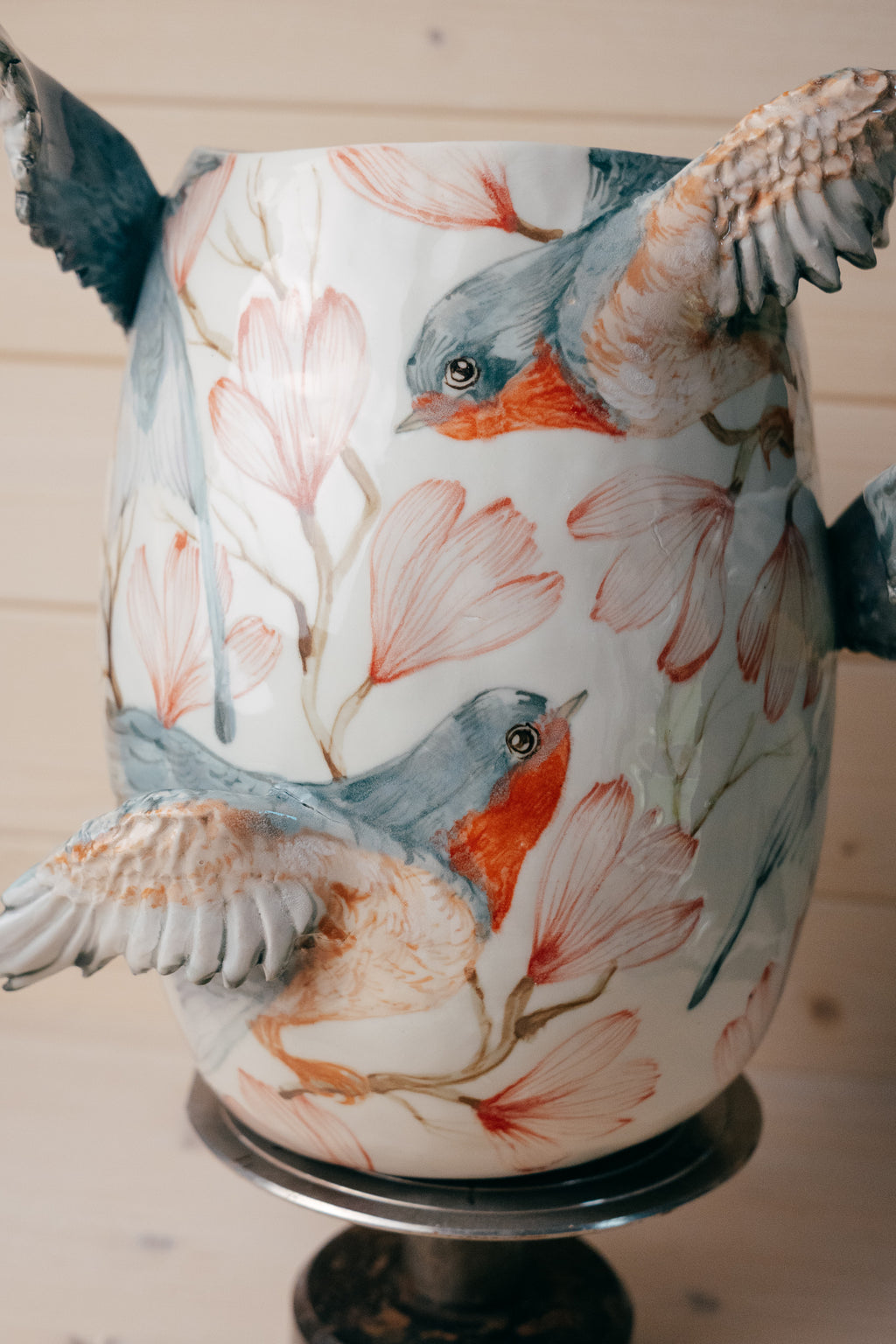 Large porcelain vase | Swallows in magnolias