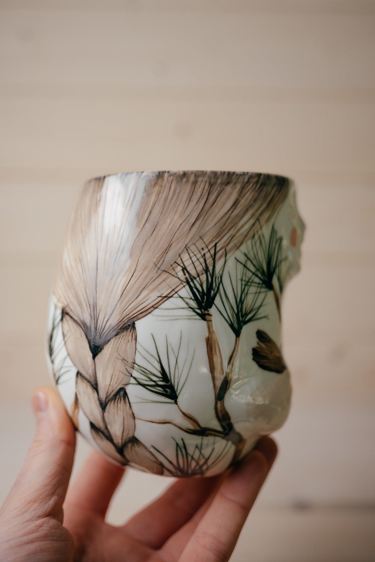 Crested Tit | Porcelain vase