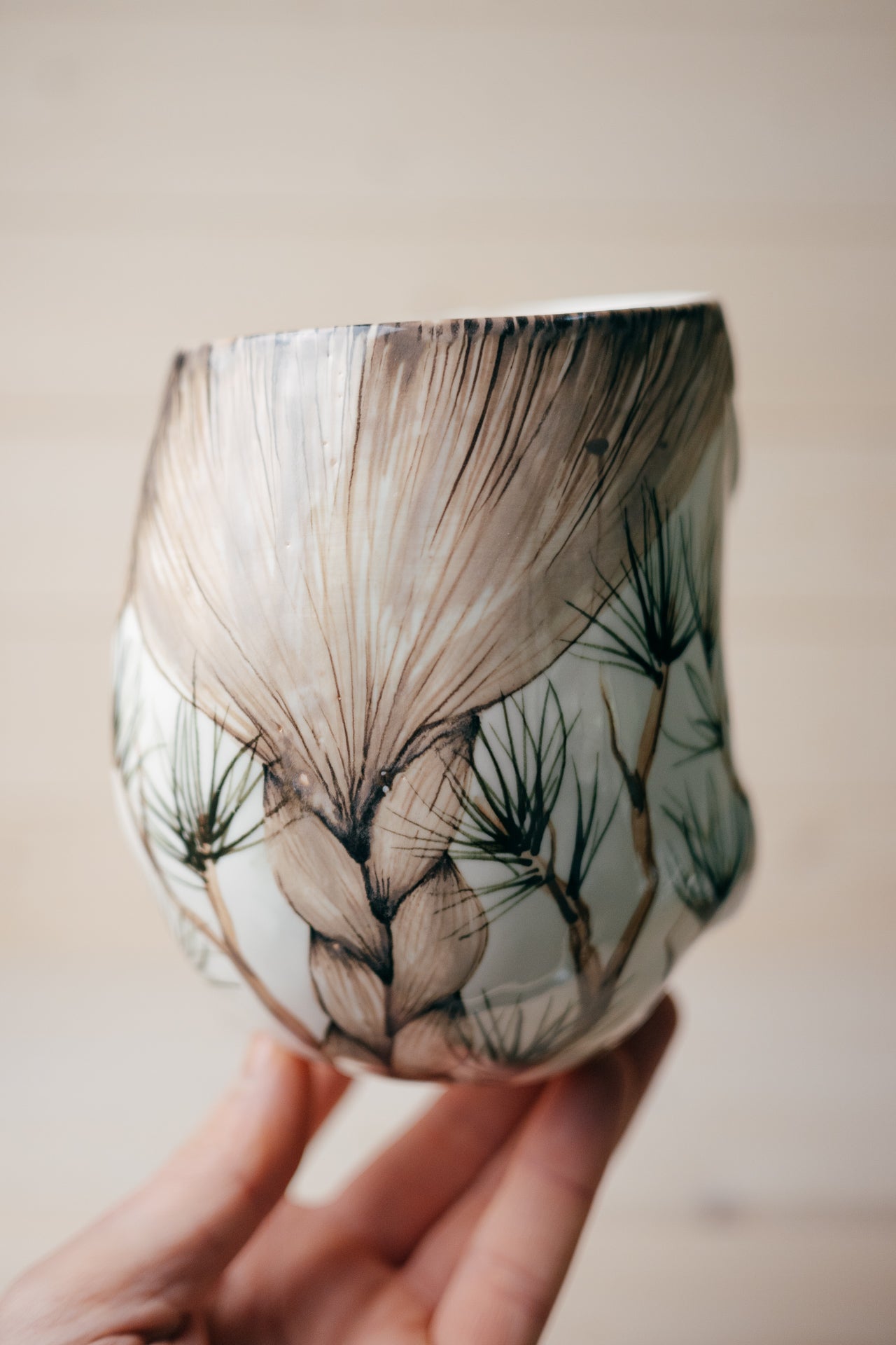 Crested Tit | Porcelain vase