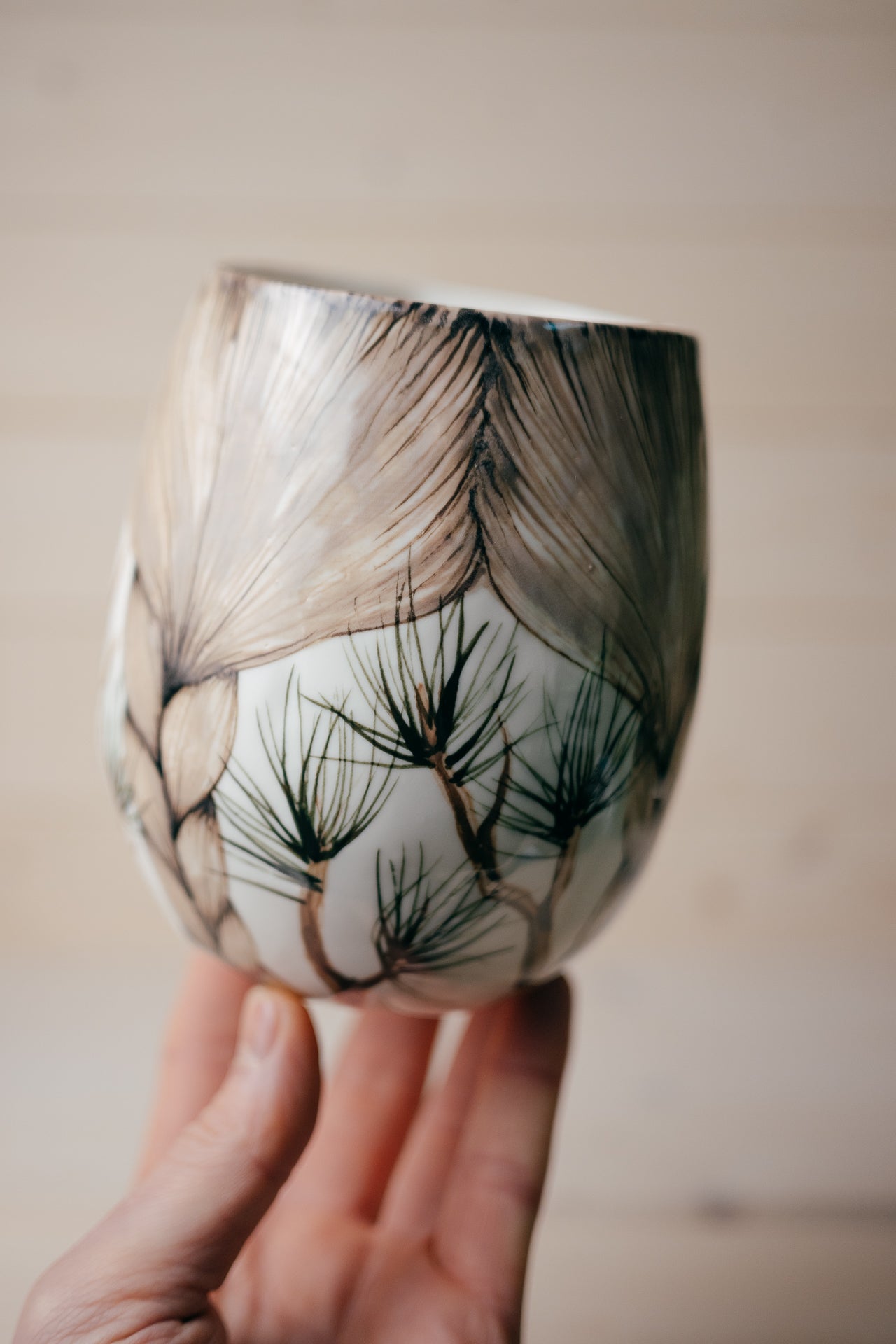 Crested Tit | Porcelain vase
