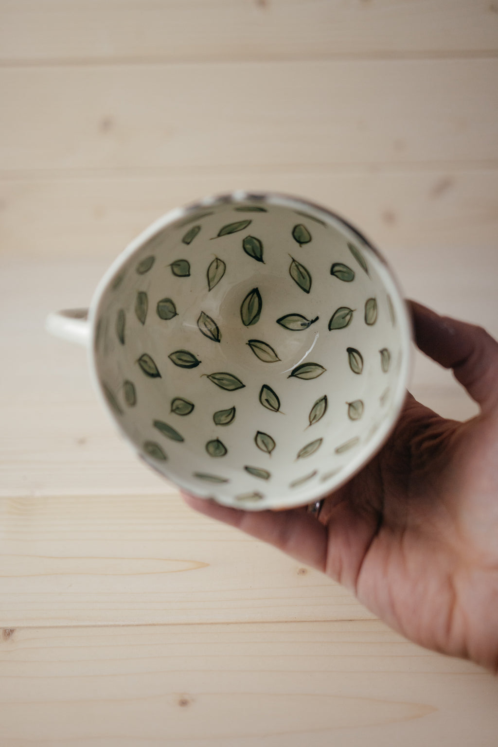 Hoopoe | Rounded Porcelain Mug