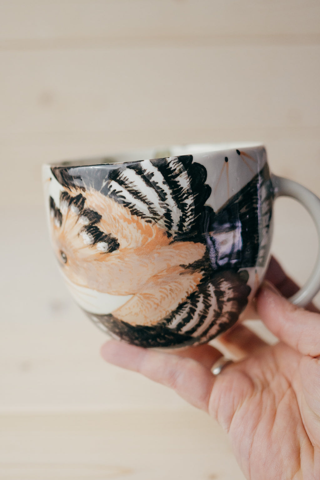 Hoopoe | Rounded Porcelain Mug