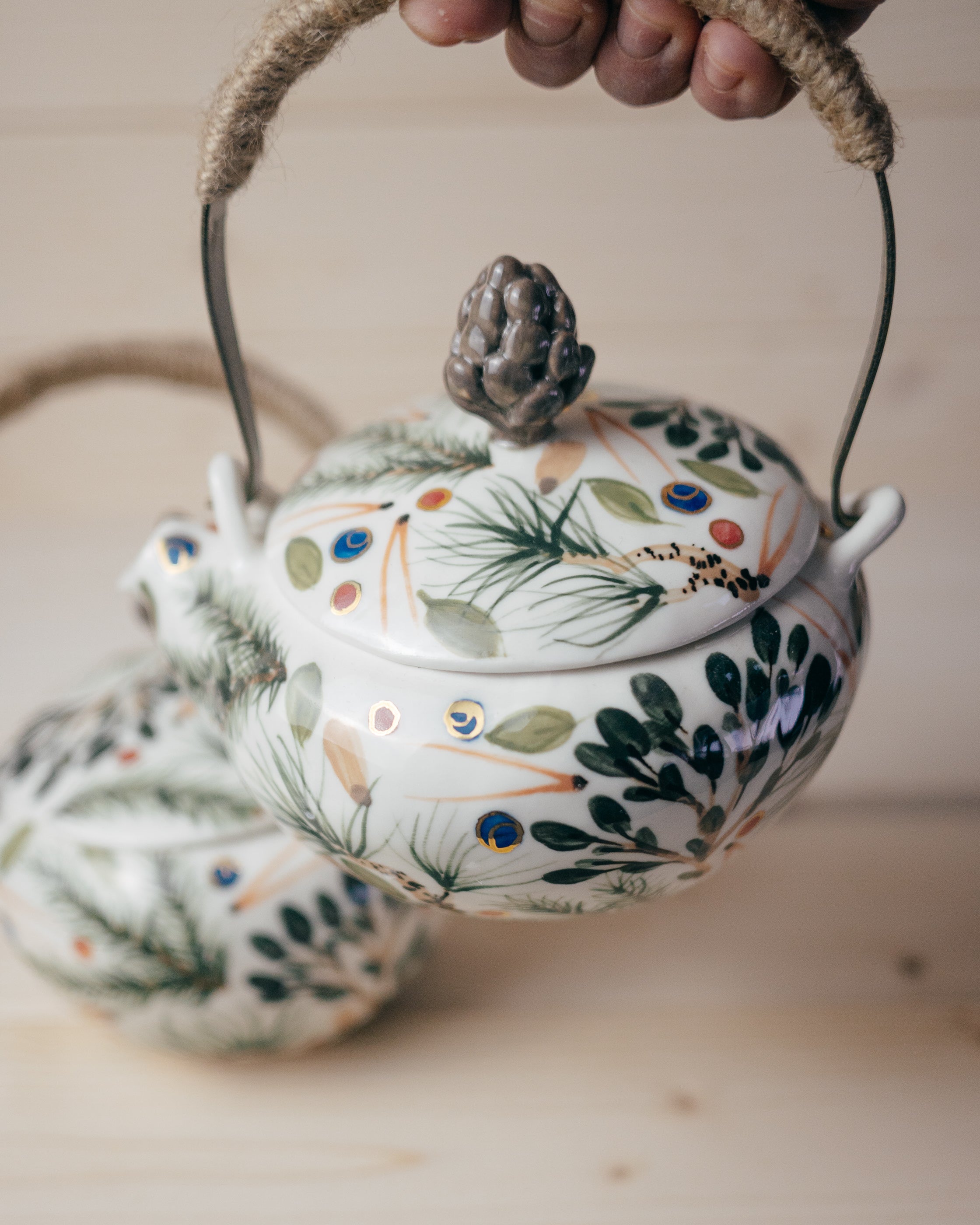 Ovisi forest | Handmade porcelain teapot