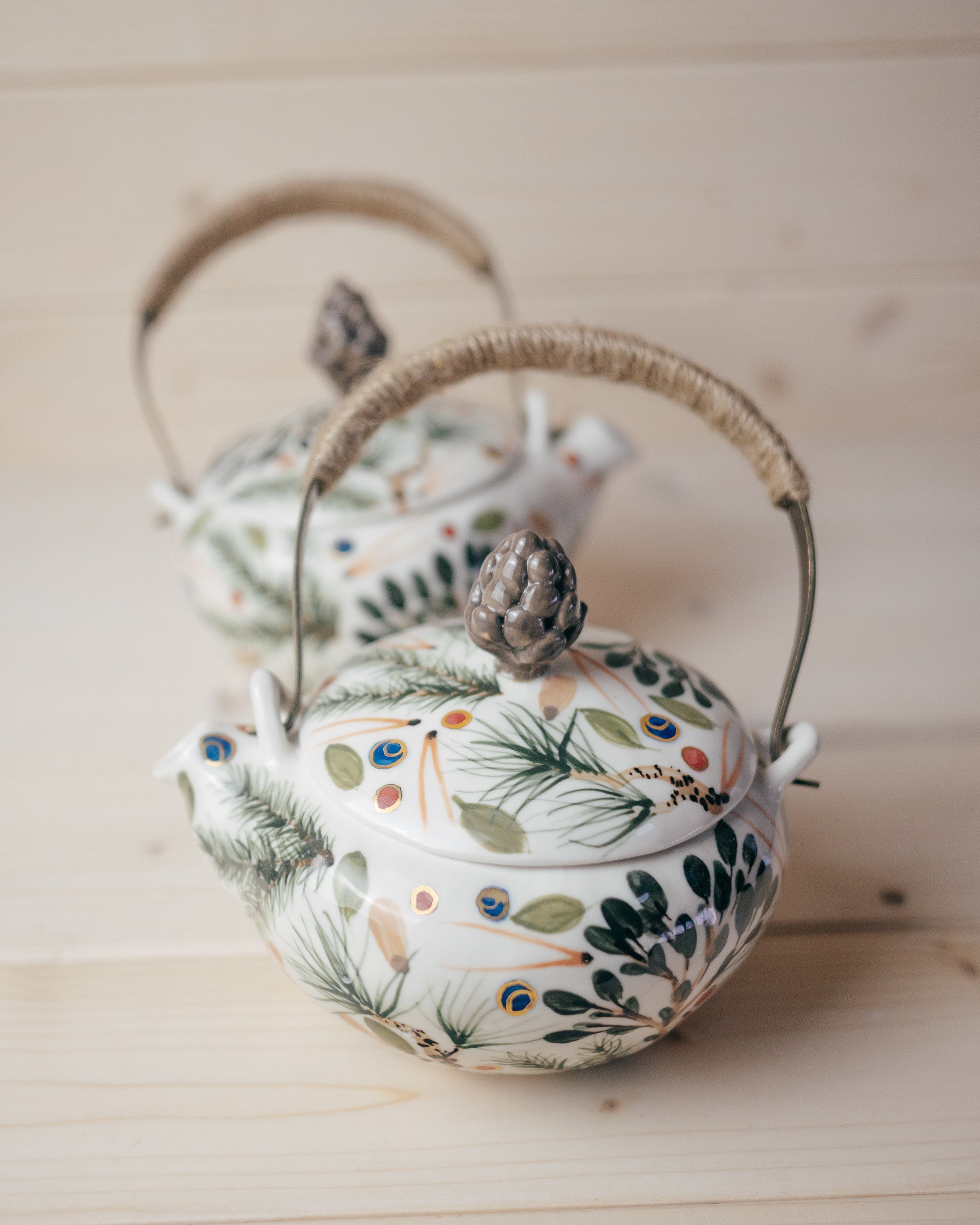 Ovisi forest | Handmade porcelain teapot