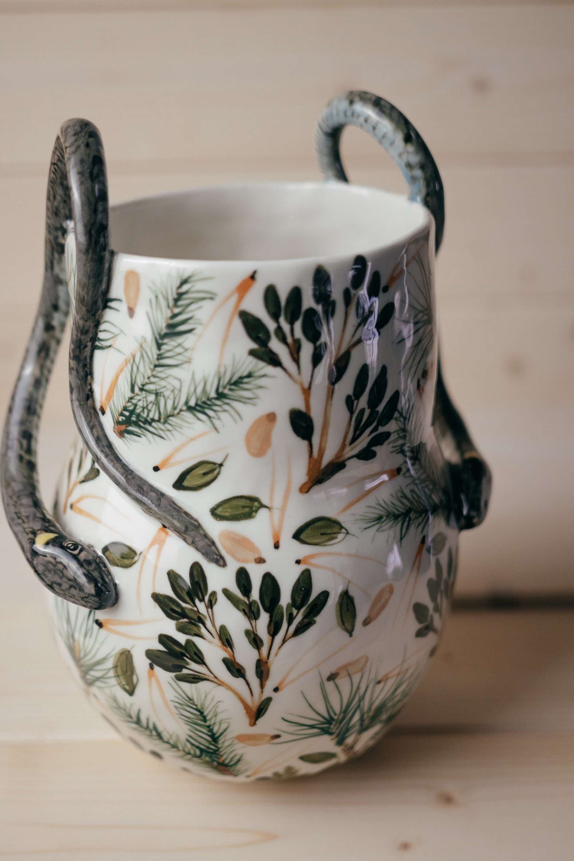 Grass Snake | Porcelain vase