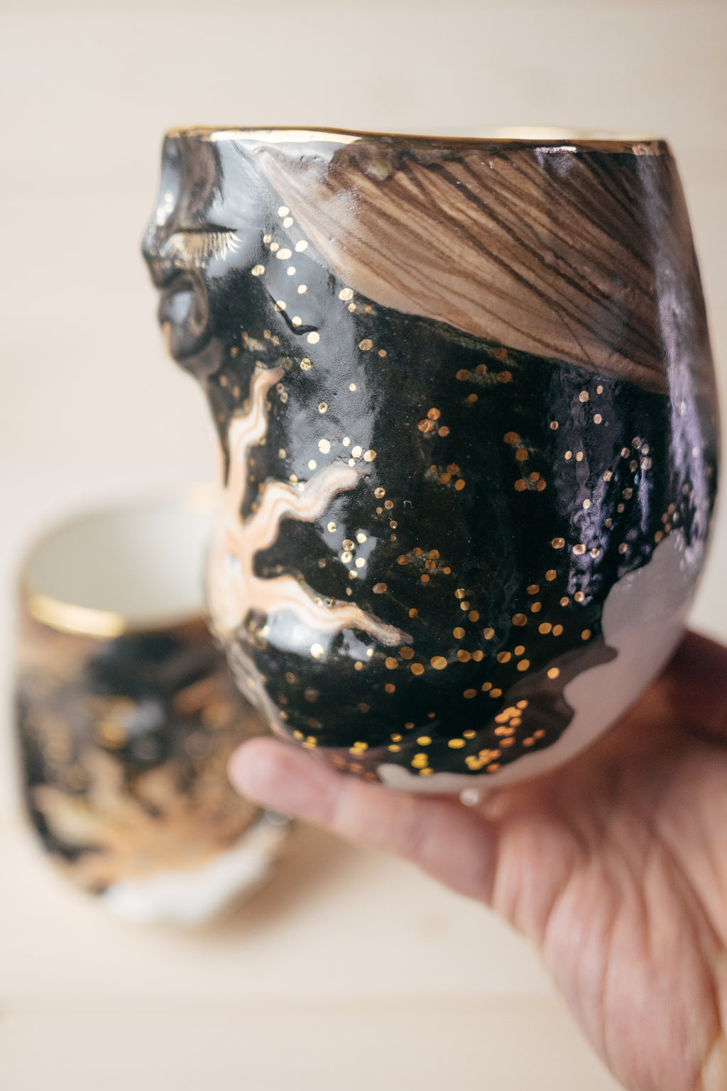 Sun | Porcelain vase