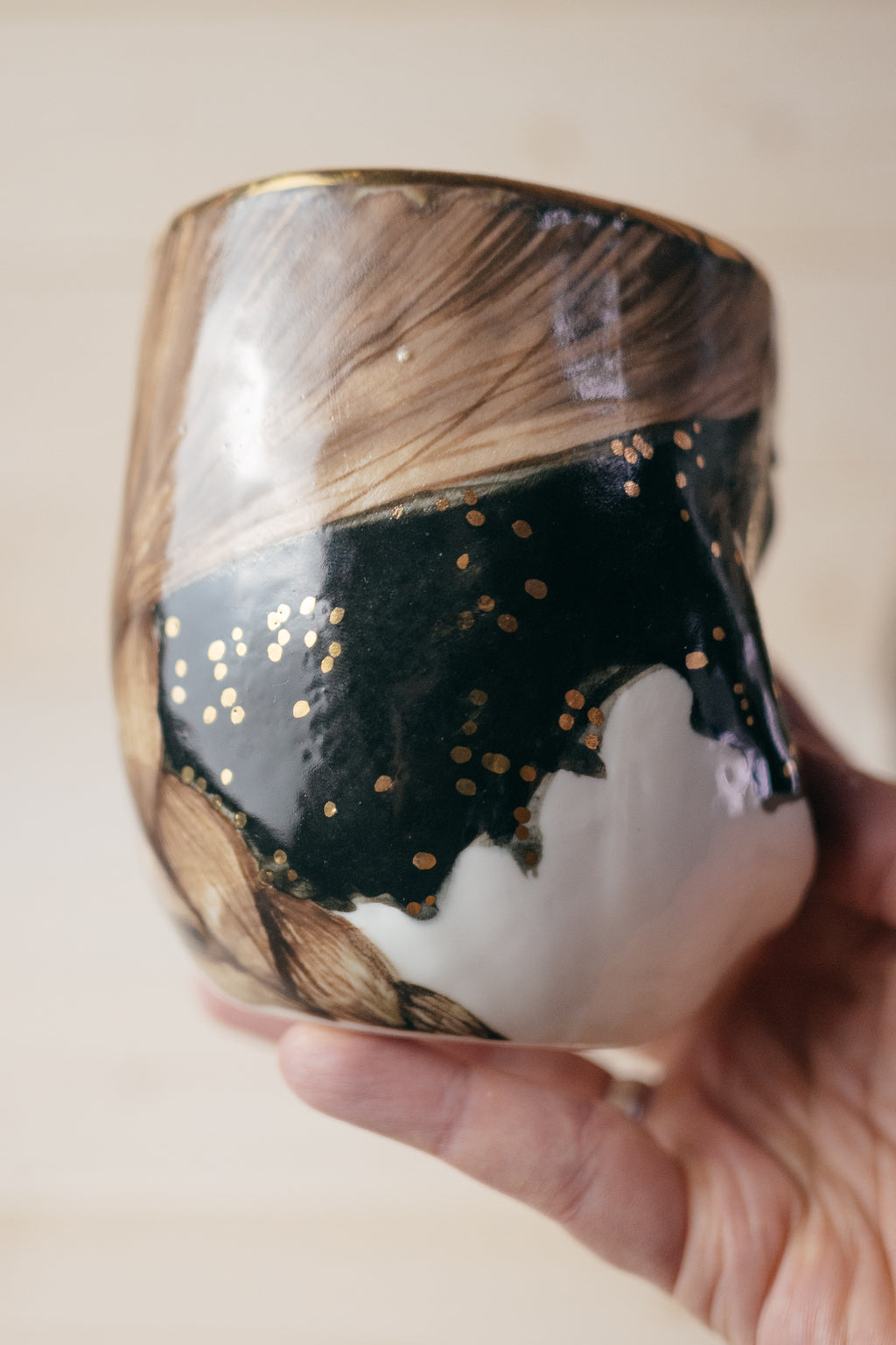 Sun | Porcelain vase