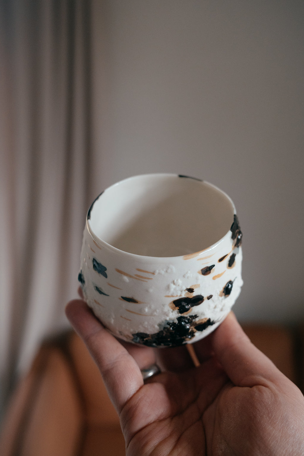 Birch | Handleless mug Porcelain