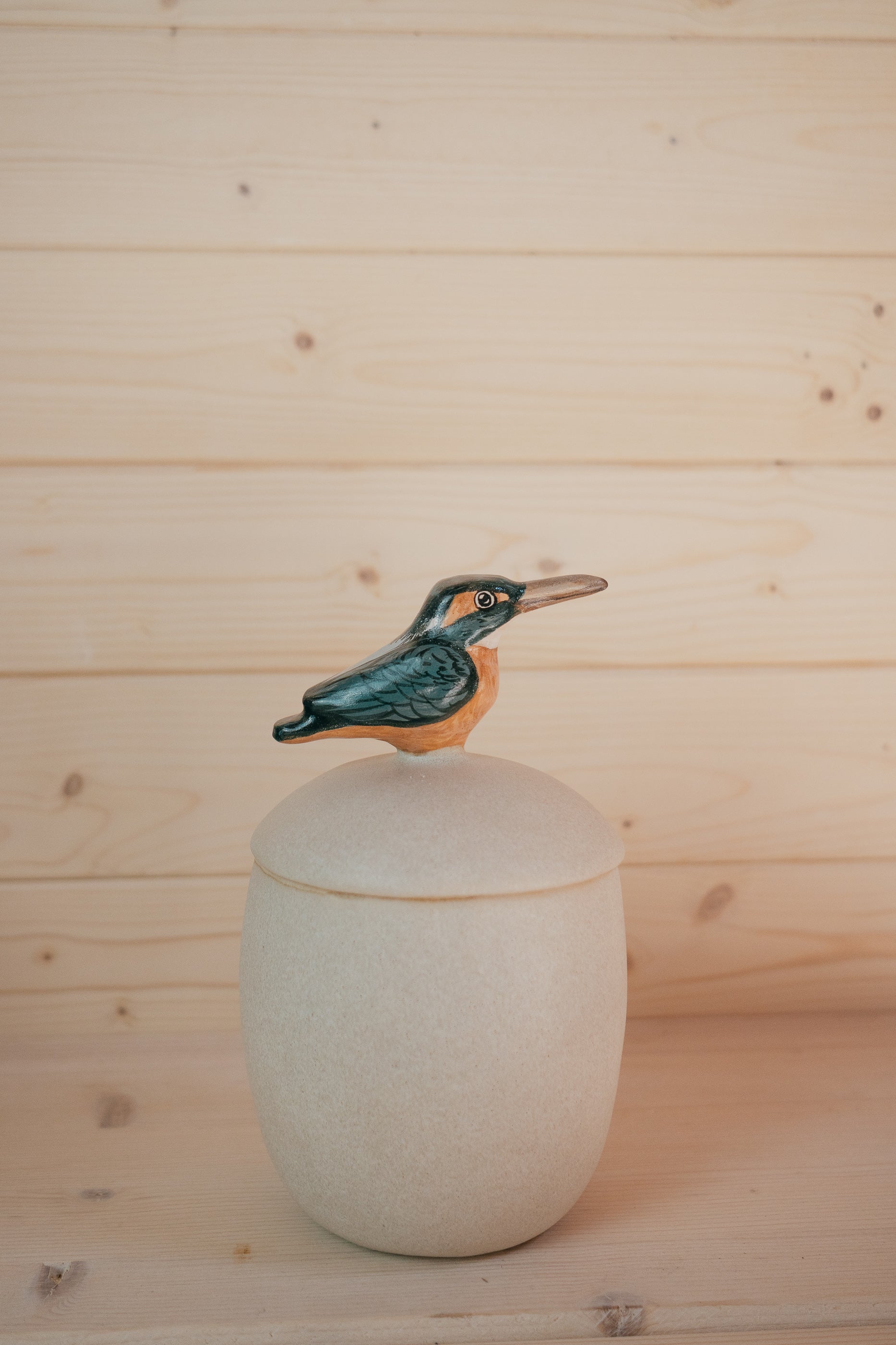 Kingfisher | Lidded stoneware vessel