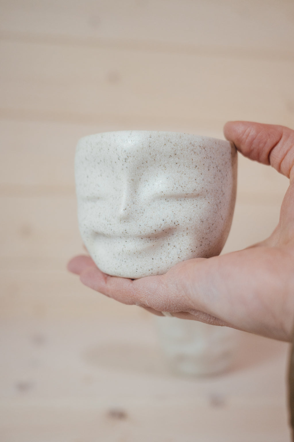 Happy face cup | Stoneware