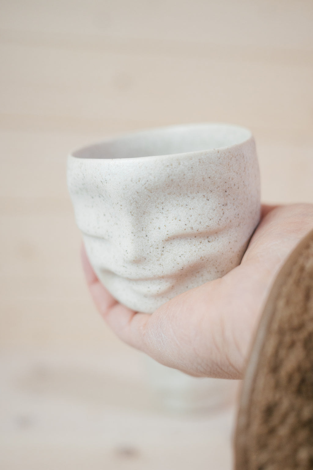 Happy face cup | Stoneware