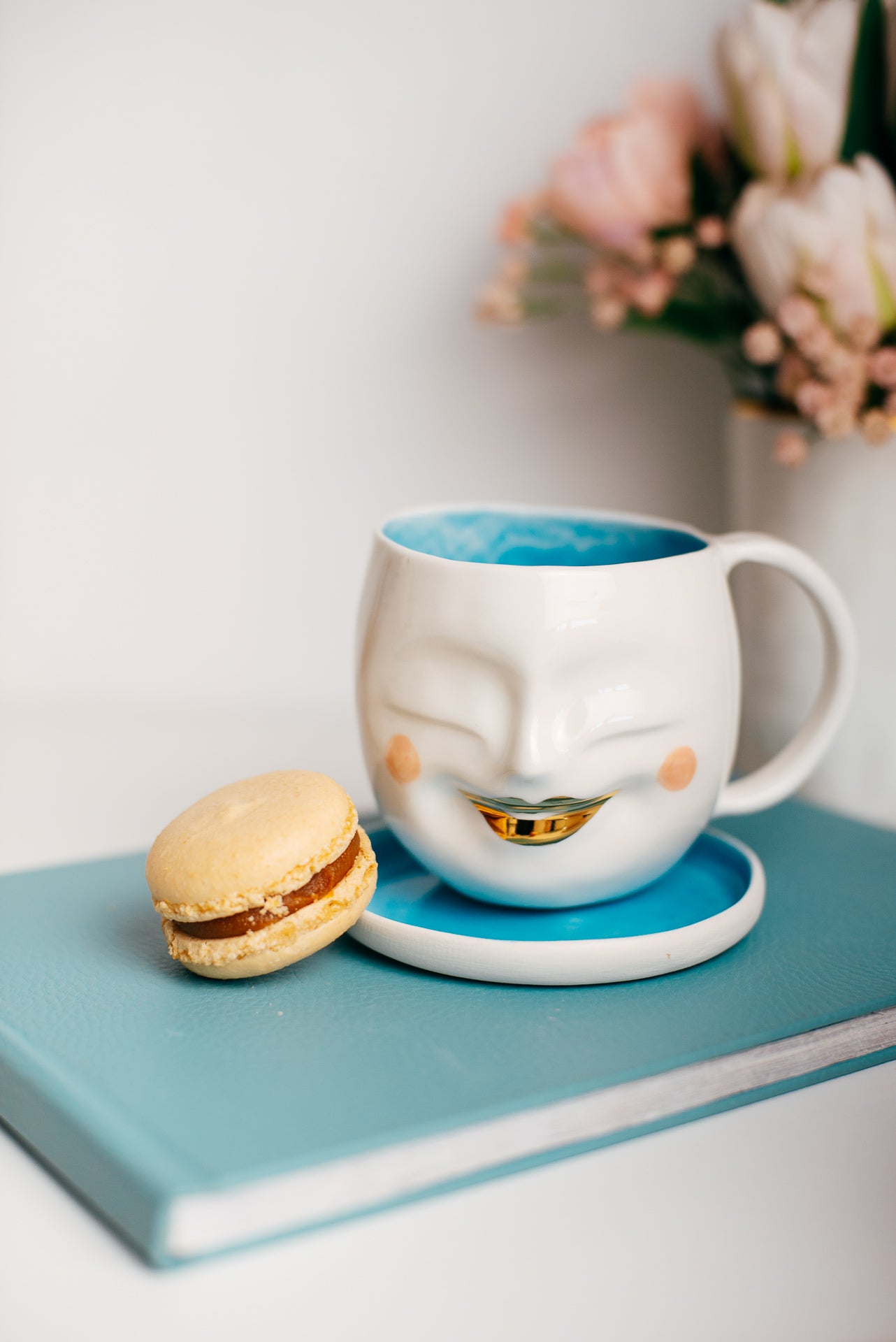 Happy face M rounded size | Porcelain mug
