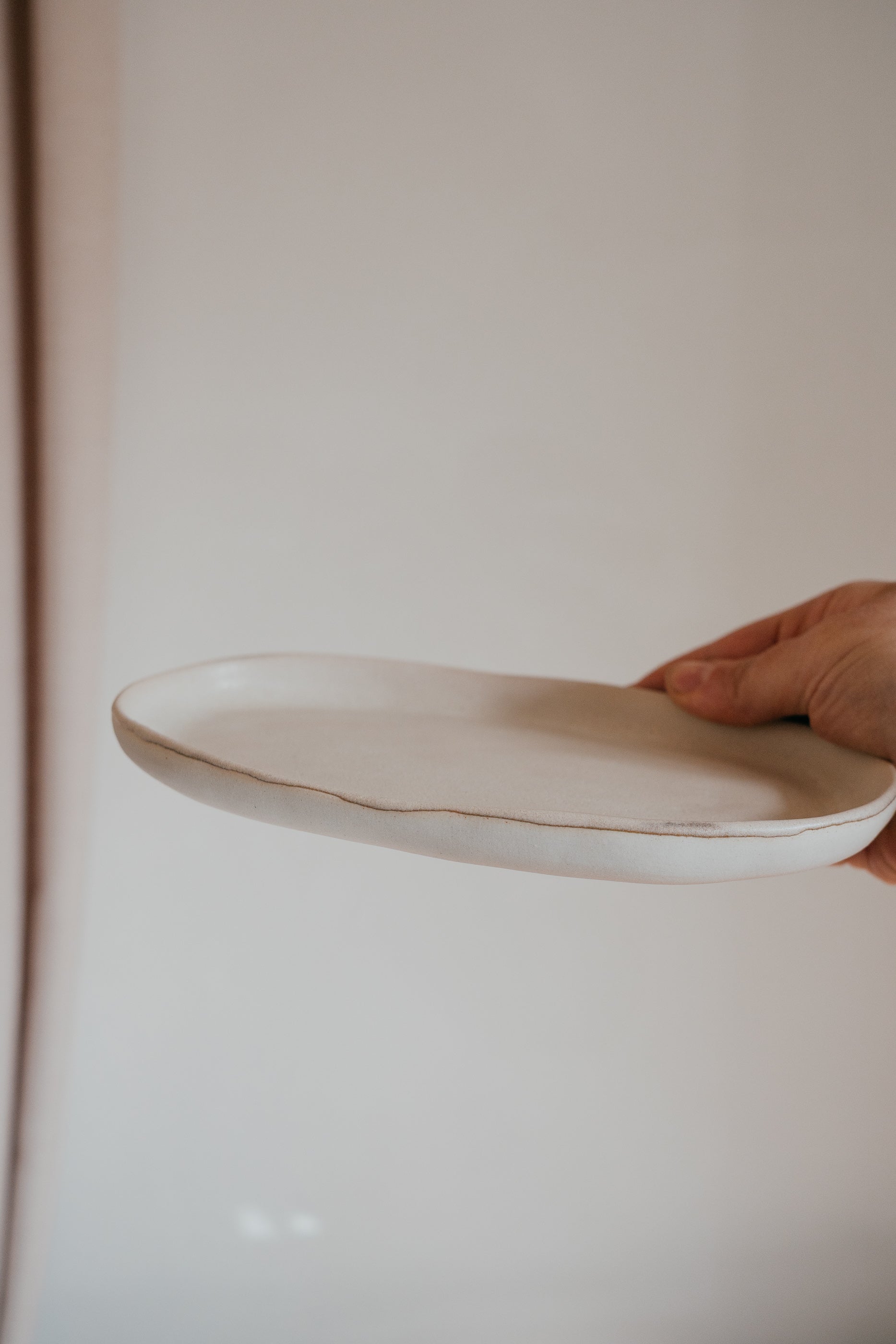 Elliptic plate | Stoneware